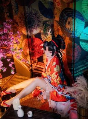 电影少年犯_十万网红美女美酱